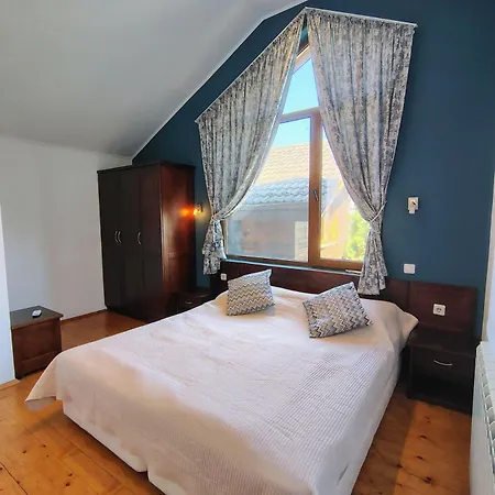 Semesterbostad Fairytale In Redenka *