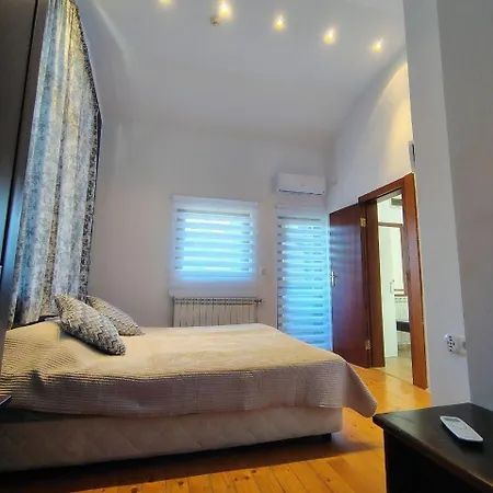 Semesterbostad Fairytale In Redenka Razlog